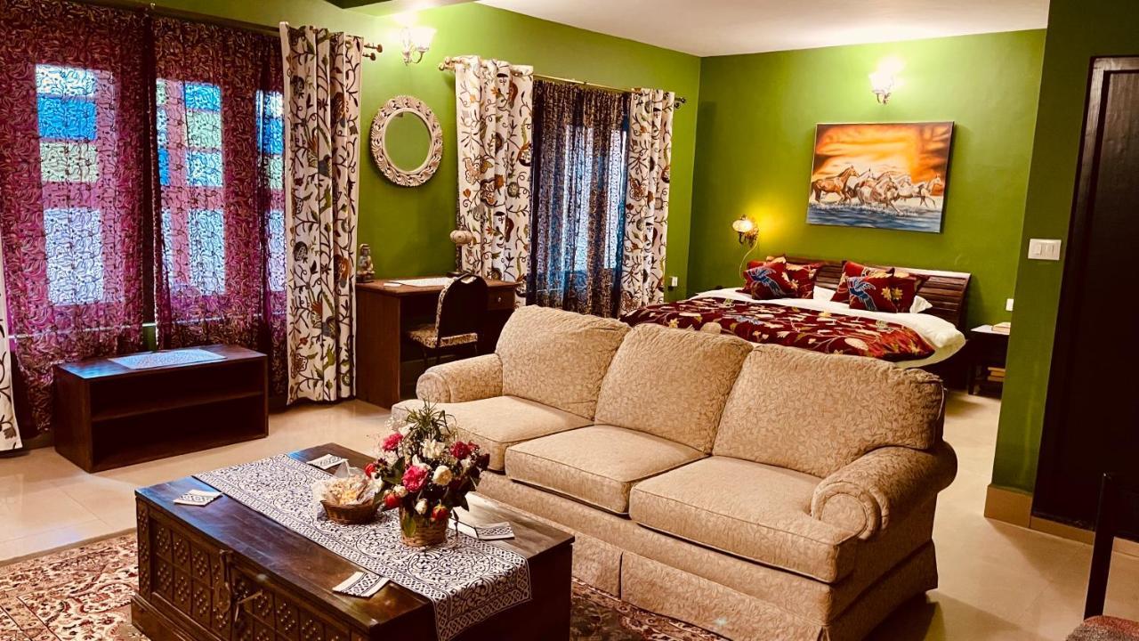 Habba Kadal Kashmiri Heritage Hotel & Hub كونور المظهر الخارجي الصورة